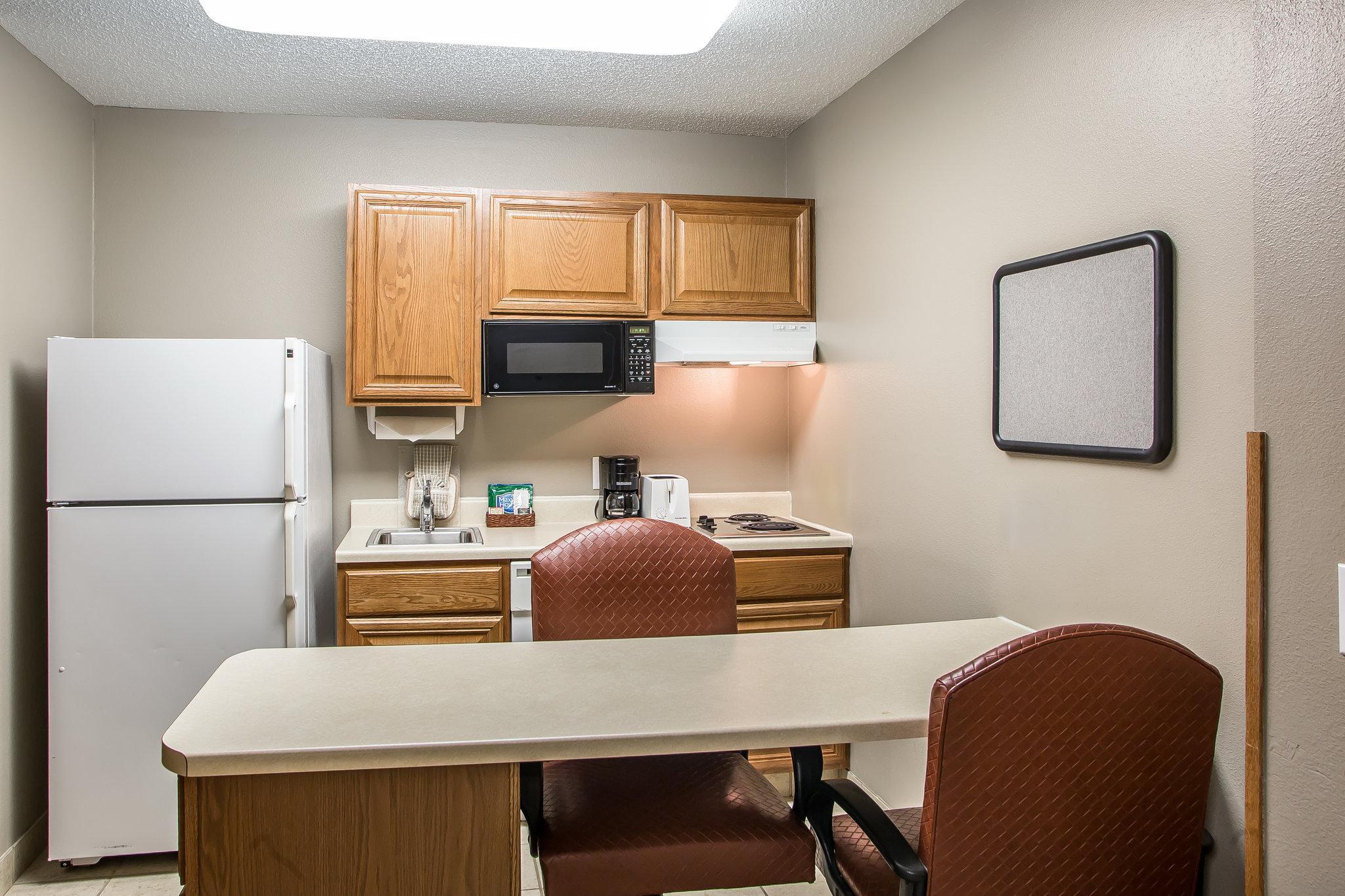 Mainstay Suites Cedar Rapids North - Marion Eksteriør bilde