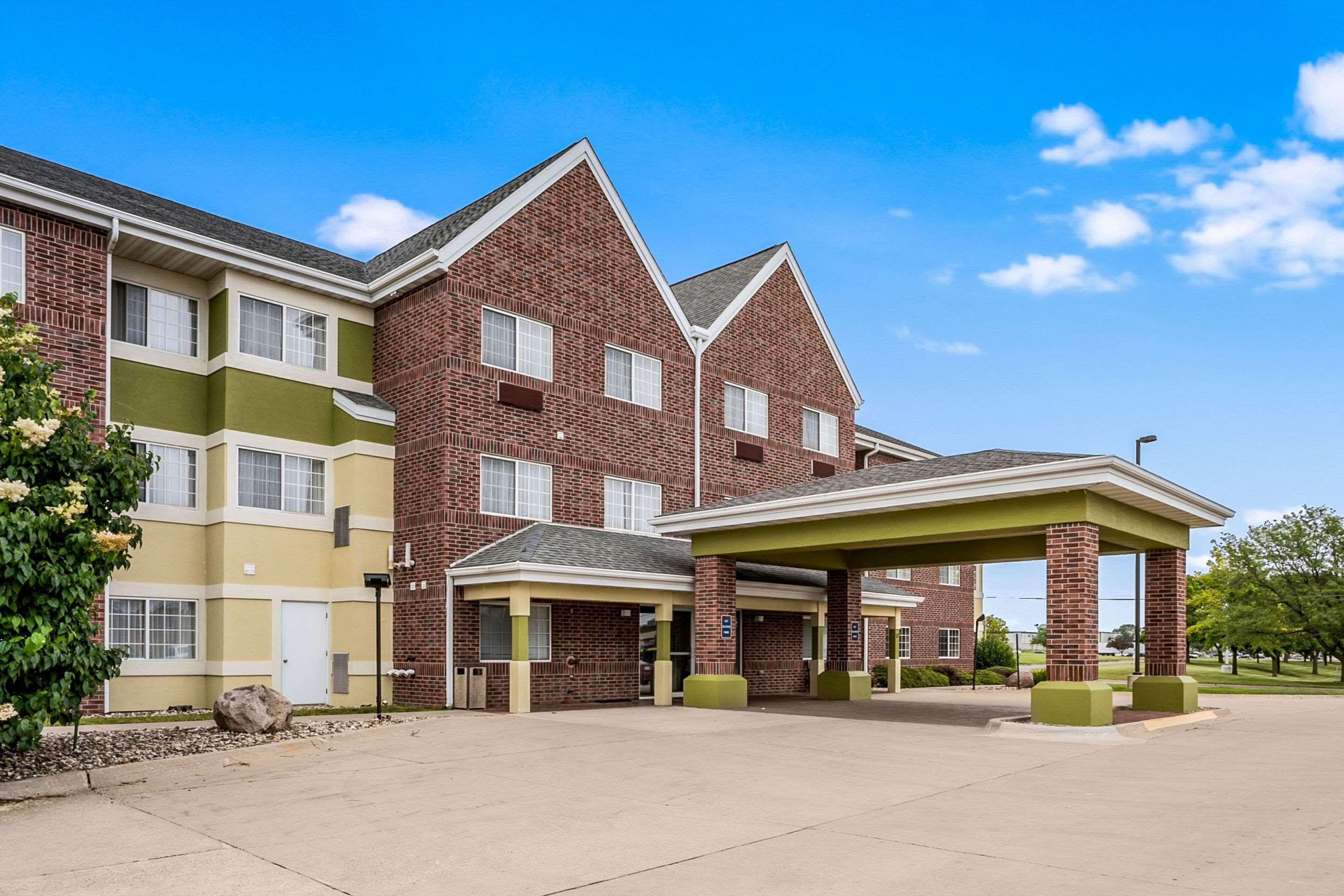 Mainstay Suites Cedar Rapids North - Marion Eksteriør bilde